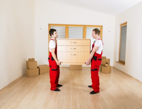Reliable moving truck transport for Hackney property moves